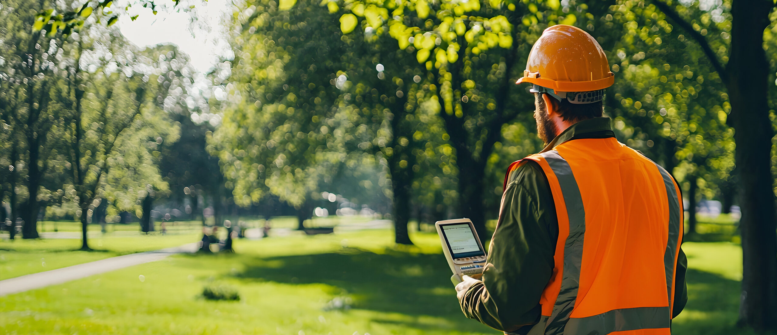 Landscape Services in Saudi Arabia technician